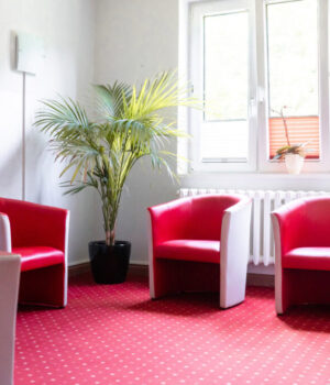 Wartebereich mit Sitzecke